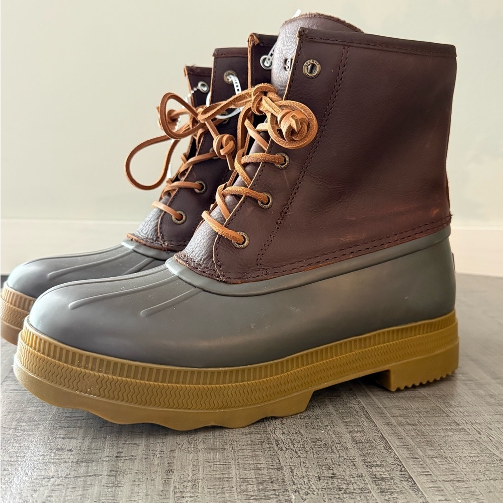 Women's Saltwater 2.0 Round Toe Boots